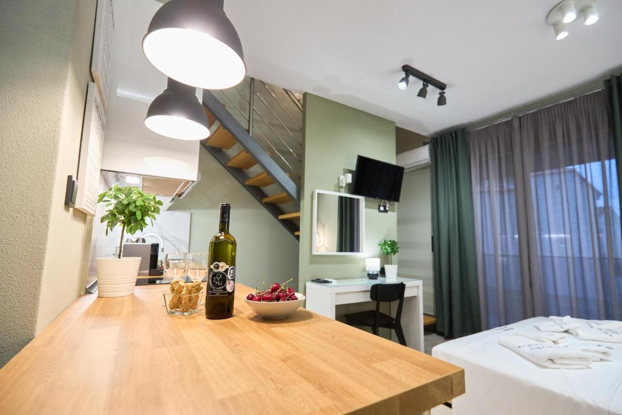 Oisymi Luxury Studios Néa Péramos Kültér fotó